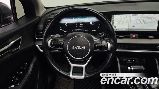Kia Sportage (V) Gasoline 1.6 Turbo 2WD Prestige 2023 — фото 13
