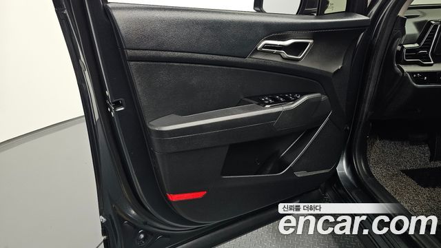 Kia Sportage (V) Gasoline 1.6 Turbo 2WD Prestige 2023 — фото 24