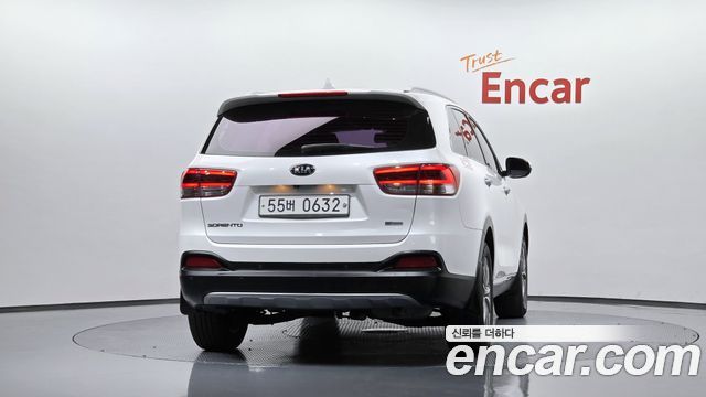 Kia Sorento Diesel 2.2 2WD Noblesse 2016 — фото 4