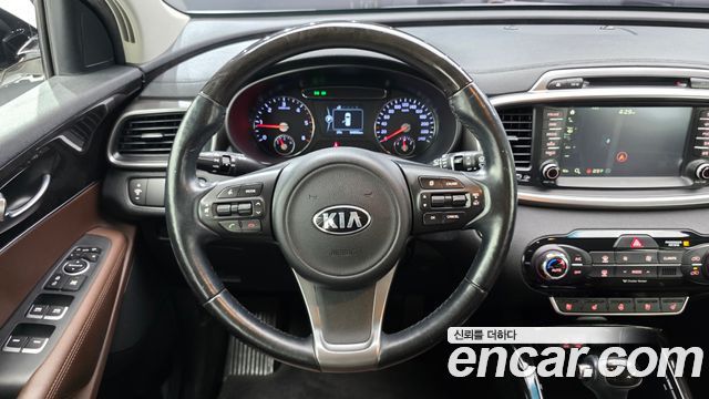 Kia Sorento Diesel 2.2 2WD Noblesse 2016 — фото 13