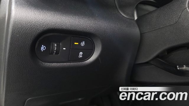 Hyundai Casper The Essential 2023 — фото 27