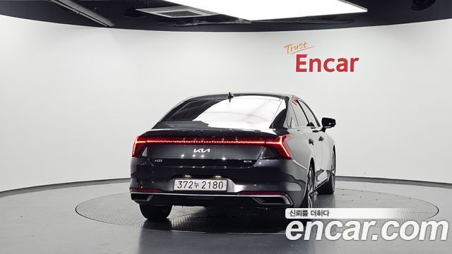 Kia K8 Hybrid Signature 2022 — фото 4