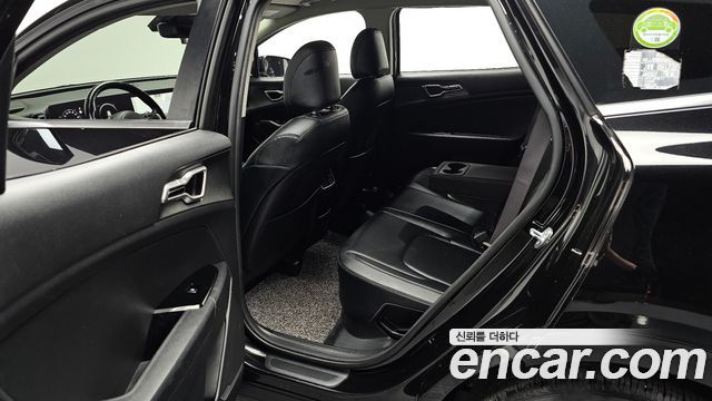 Kia Sportage Hybrid (V) Prestige 2WD 2023 — фото 12