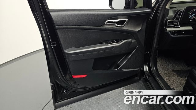 Kia Sportage Hybrid (V) Prestige 2WD 2023 — фото 24