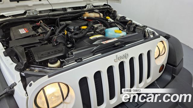 Jeep Wrangler (JK) 2.8 Diesel Rubicon 4Door 2012 — фото 6