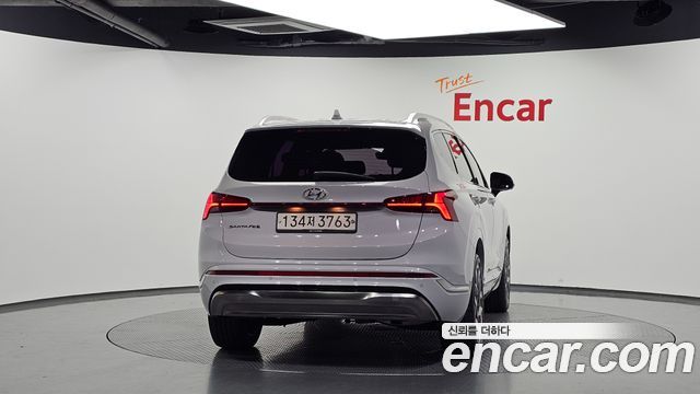 Hyundai Santa Fe Diesel 2.2 2WD Calligraphy 2021 — фото 4