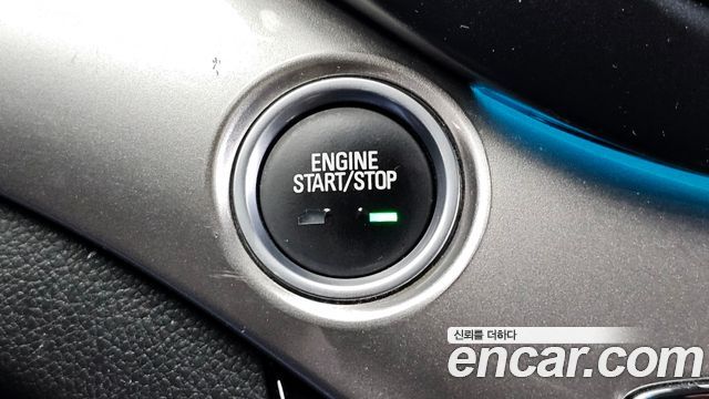 Chevrolet Orlando 2.0 Diesel LTZ Premium 2015 — фото 17