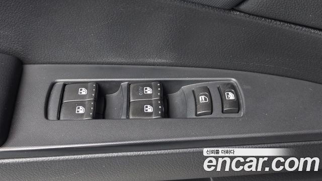 KG Mobility (SsangYong) Korando Sport Extreme 4WD 2016 — фото 11