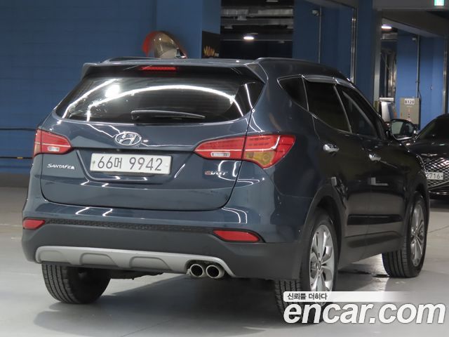 Hyundai Santa Fe (DM) Diesel(e-VGT) 2.0 2WD Exclusive 2015 — фото 4