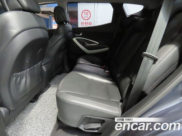 Hyundai Santa Fe (DM) Diesel(e-VGT) 2.0 2WD Exclusive 2015 — фото 7