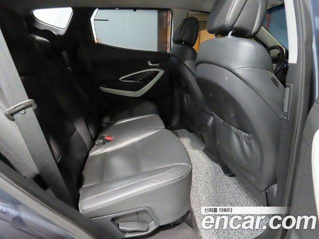 Hyundai Santa Fe (DM) Diesel(e-VGT) 2.0 2WD Exclusive 2015 — фото 9