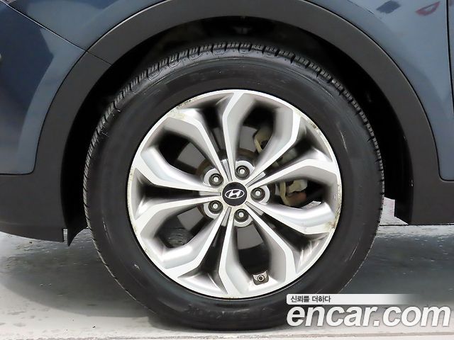 Hyundai Santa Fe (DM) Diesel(e-VGT) 2.0 2WD Exclusive 2015 — фото 24