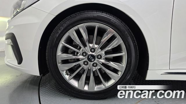 Kia K5 (II) 2.0 Intelligent 2019 — фото 5