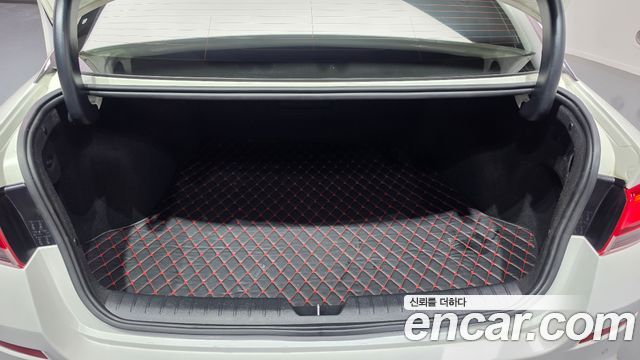 Kia K5 (II) 2.0 Intelligent 2019 — фото 16