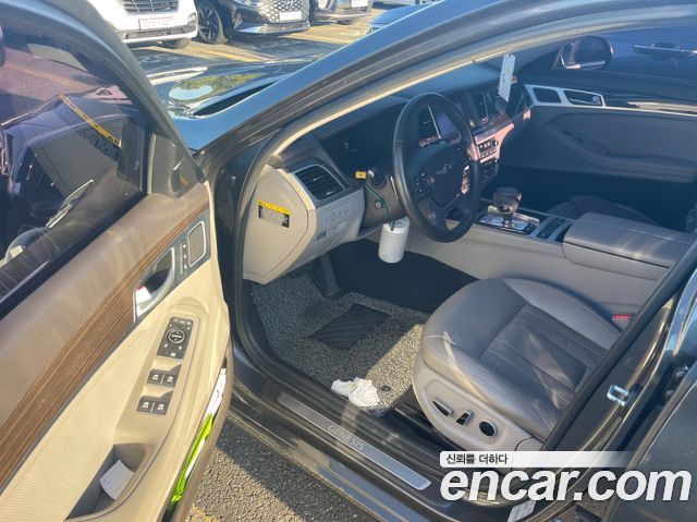 Genesis G80 3.3 GDI AWD Luxury 2017 — фото 18