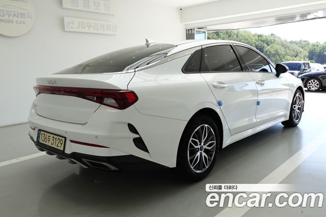Kia K5 (III) 2.0 Prestige 2023 — фото 2