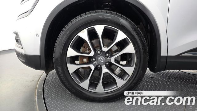 Renault Korea QM6 Diesel 2WD RE Signature 2017 — фото 5