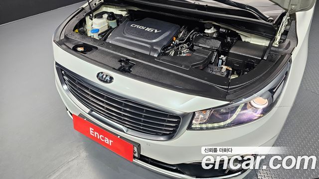Kia Carnival 7-seater Limousine President 2018 — фото 6