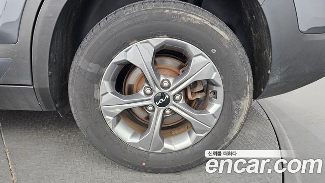 Kia Seltos Gasoline 1.6 Turbo 2WD Prestige 2023 — фото 21