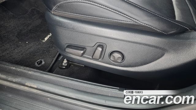 Kia Seltos Gasoline 1.6 Turbo 2WD Prestige 2023 — фото 27