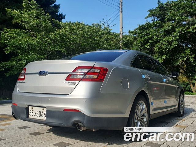 Ford Taurus 2.0 Limited EcoBoost 6th 2014 — фото 3