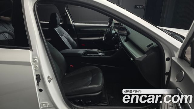 Hyundai Sonata The Edge (DN8) 2.0 LPG(Rent) Business 2 2024 — фото 26