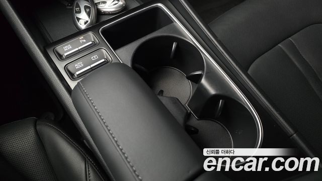 Hyundai Sonata The Edge (DN8) 2.0 LPG(Rent) Business 2 2024 — фото 29