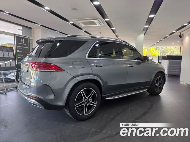 Mercedes-Benz GLE-Class (W167) GLE450 4MATIC 2020 — фото 2