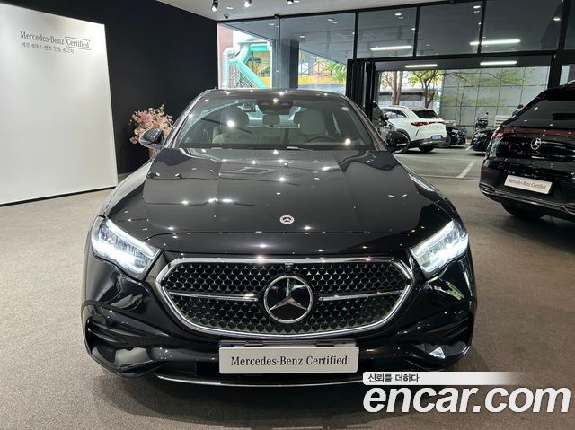 Mercedes-Benz E-Class (W214) E200 AMG Line 2026 — фото 3