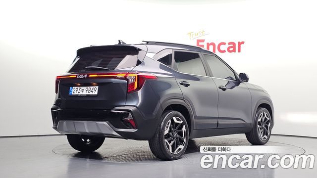 Kia Seltos Gasoline 2.0 2WD Signature 2023 — фото 2