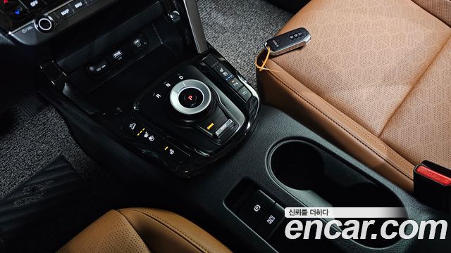 Kia Seltos Gasoline 2.0 2WD Signature 2023 — фото 9