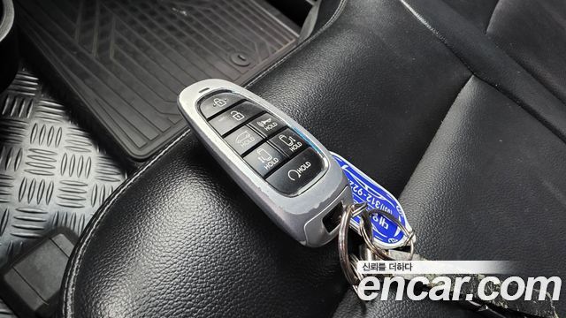 Hyundai Staria Tourer 11-Seater Modern 2022 — фото 30