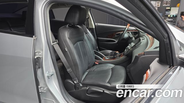 Chevrolet Alpheon CL240 Premium 2012 — фото 11
