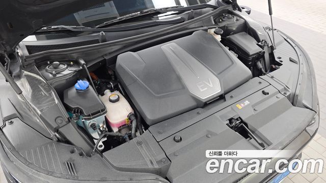 Kia EV6 Long Range Air 2023 — фото 6