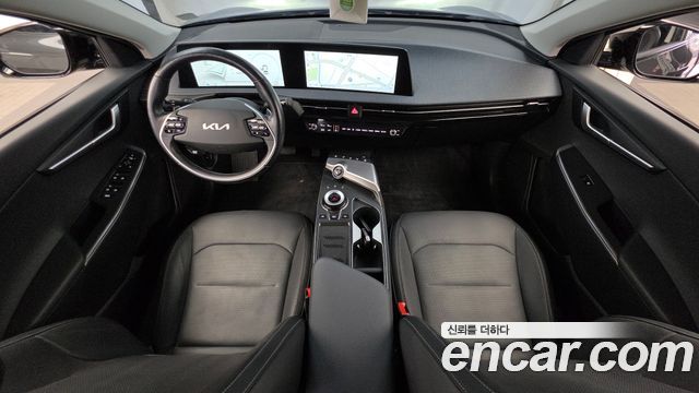 Kia EV6 Long Range Air 2023 — фото 7