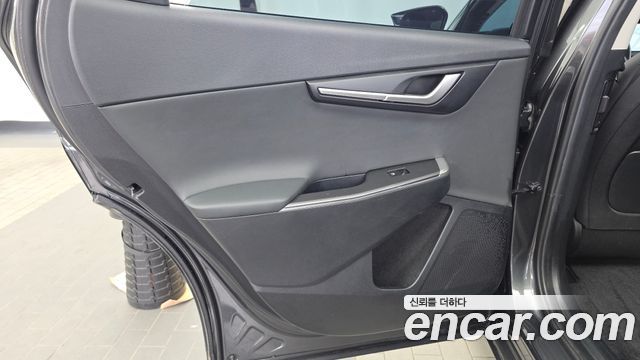 Kia EV6 Long Range Air 2023 — фото 25
