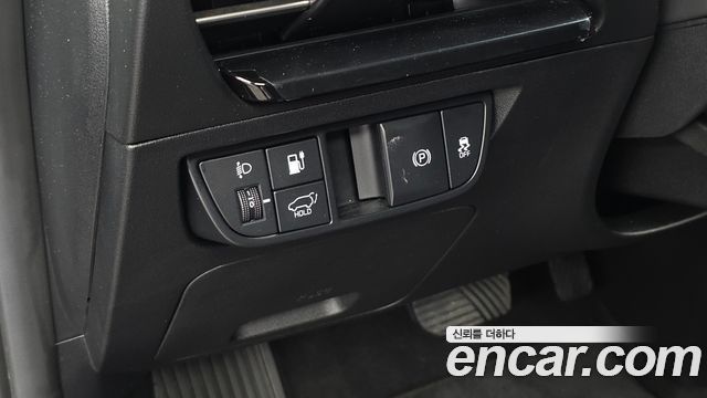 Kia EV6 Long Range Air 2023 — фото 31