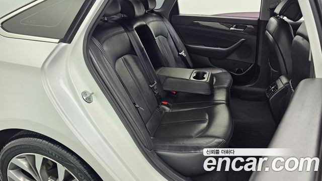 Hyundai Sonata (LF) 2.0 Premium 2015 — фото 11