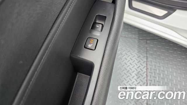 Hyundai Sonata (LF) 2.0 Premium 2015 — фото 20