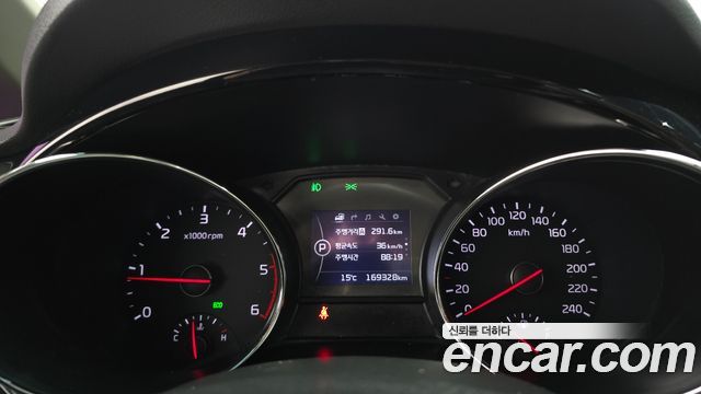 Kia Carnival 9-seater Prestige 2018 — фото 8