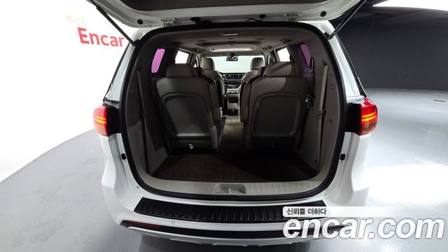 Kia Carnival 9-seater Prestige 2018 — фото 34