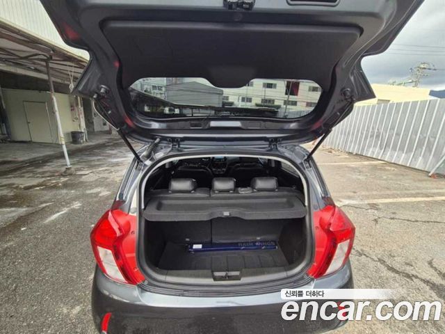 Chevrolet Spark LS Basic 2019 — фото 6
