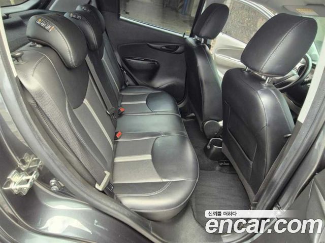 Chevrolet Spark LS Basic 2019 — фото 20