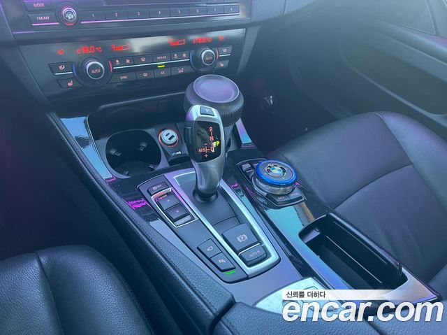 BMW 5 Series (F10) 520d M Aero Dynamic 2016 — фото 8