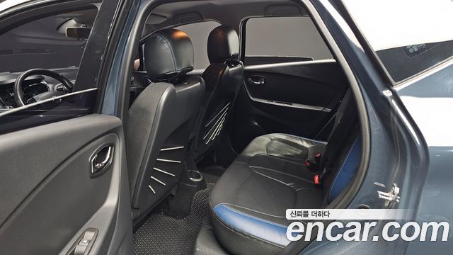 Renault Korea QM3 RE 2015 — фото 11