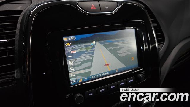 Renault Korea QM3 RE 2015 — фото 13