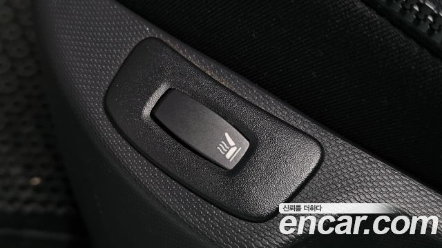 Renault Korea QM3 RE 2015 — фото 16