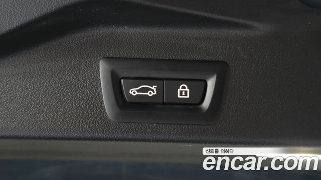 BMW X5 (G05) xDrive 45e xLine 2022 — фото 33