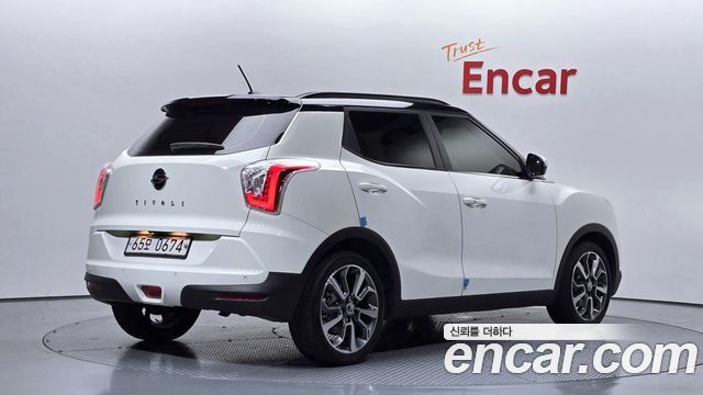 KG Mobility (SsangYong) Tivoli LX 2WD 2016 — фото 2