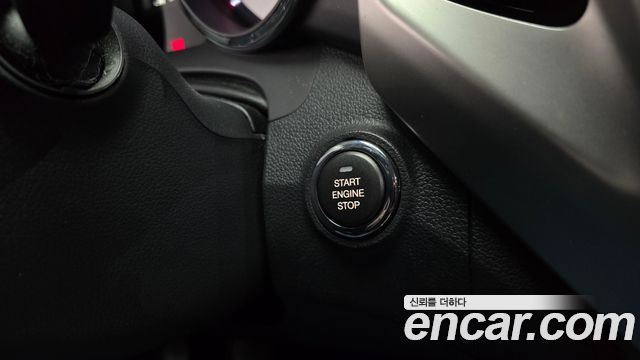KG Mobility (SsangYong) Tivoli LX 2WD 2016 — фото 18